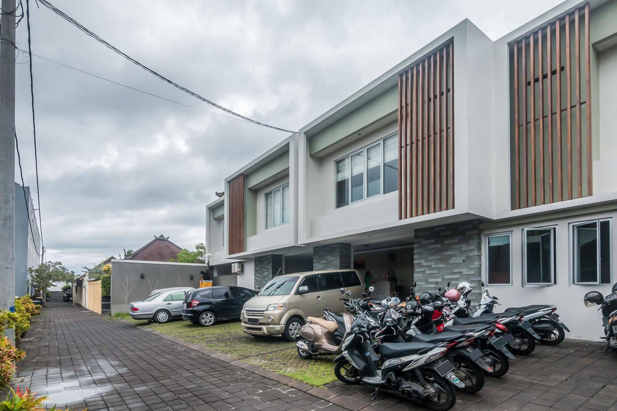 Zen Rooms Seminyak Mertanadi Екстер'єр фото